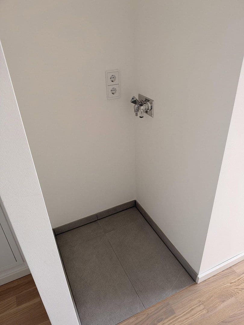 Prenájom bytu 1-izbový 30 m², Pufendorfstr. 3B, Berlin, Berlín Prenájom bytu 1-izbový 30 m², Pufendorfstr. 3B, Berlin, Berlín