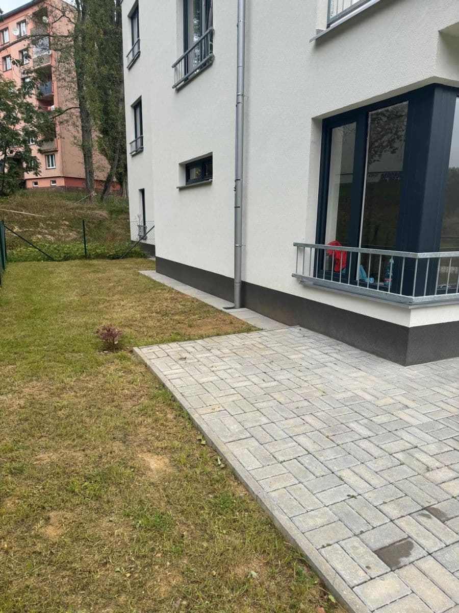 Prenájom bytu 2-izbový 56 m², K Pomezí, Cheb, Karlovarský kraj Prenájom bytu 2-izbový 56 m², K Pomezí, Cheb, Karlovarský kraj