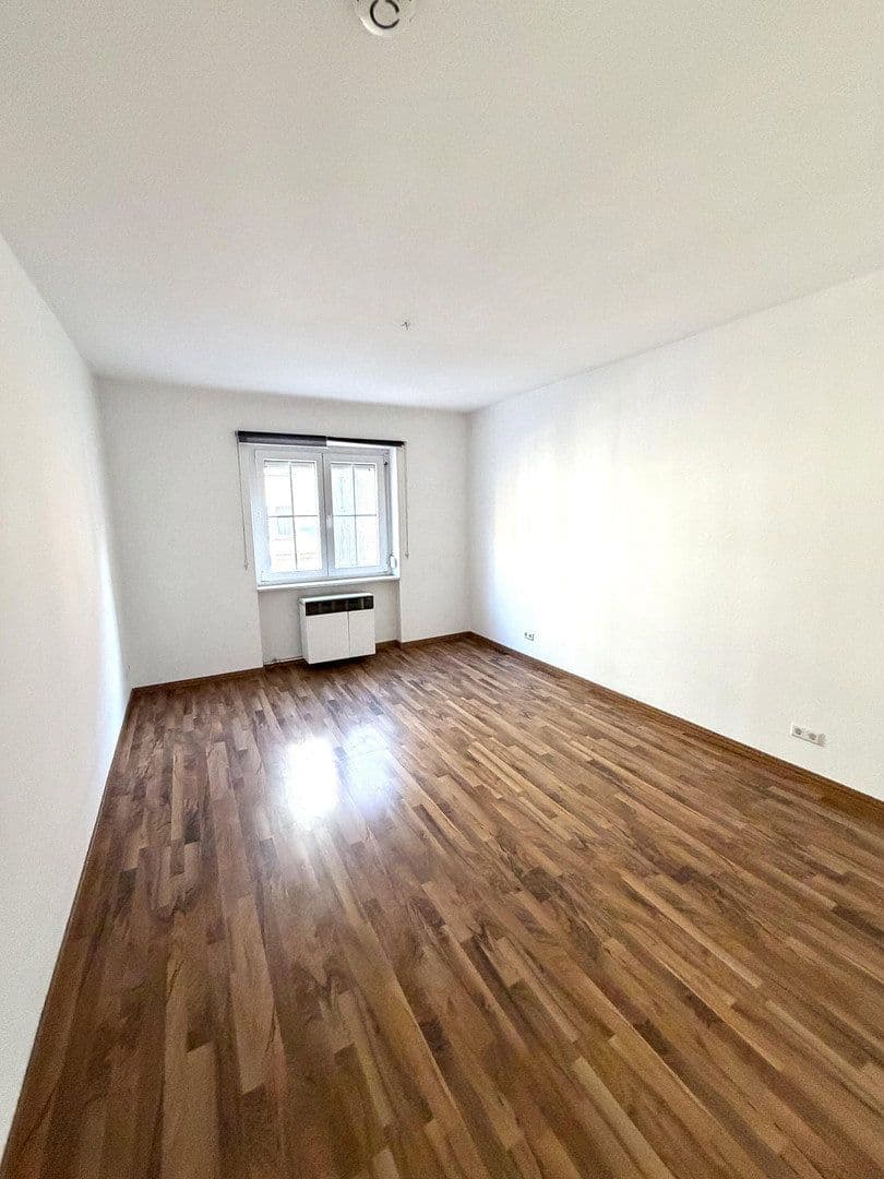 Predaj bytu 3-izbový 68 m², Stuttgart, Bádensko-Wurttembersko Predaj bytu 3-izbový 68 m², Stuttgart, Bádensko-Wurttembersko