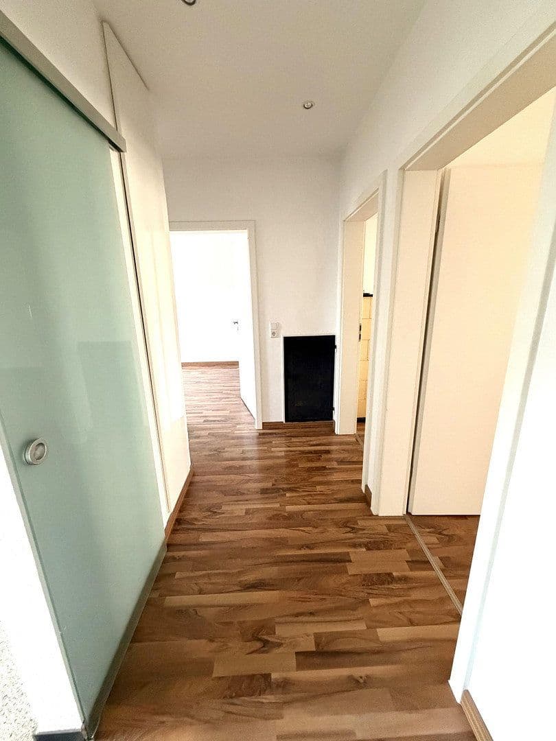 Predaj bytu 3-izbový 68 m², Stuttgart, Bádensko-Wurttembersko Predaj bytu 3-izbový 68 m², Stuttgart, Bádensko-Wurttembersko