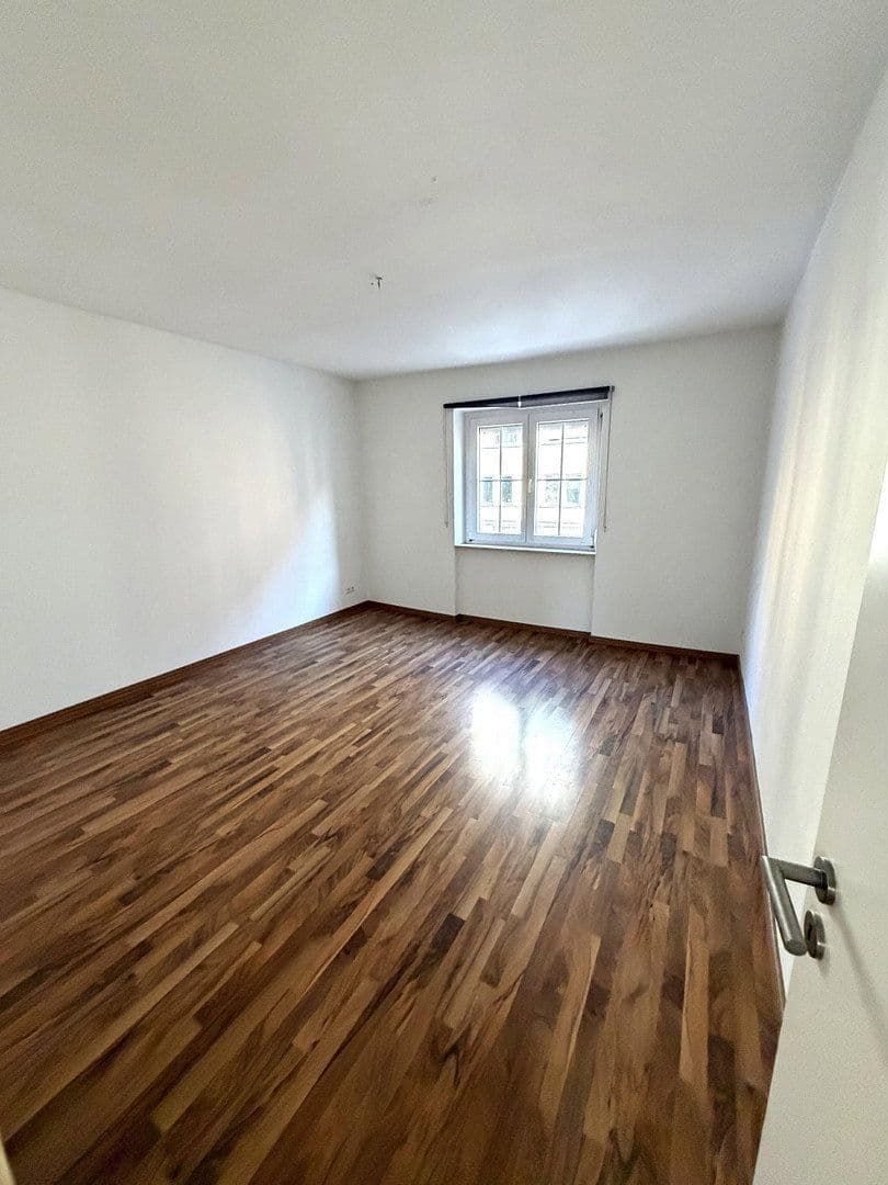 Predaj bytu 3-izbový 68 m², Stuttgart, Bádensko-Wurttembersko Predaj bytu 3-izbový 68 m², Stuttgart, Bádensko-Wurttembersko