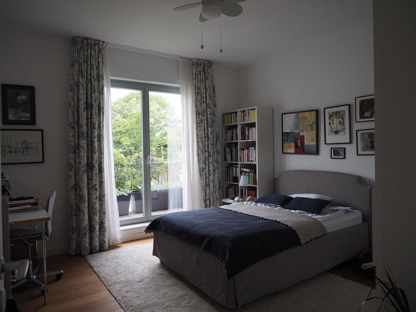Prenájom bytu 4-izbový 172 m², Am Orangeriepark, Berlin, Berlín Prenájom bytu 4-izbový 172 m², Am Orangeriepark, Berlin, Berlín