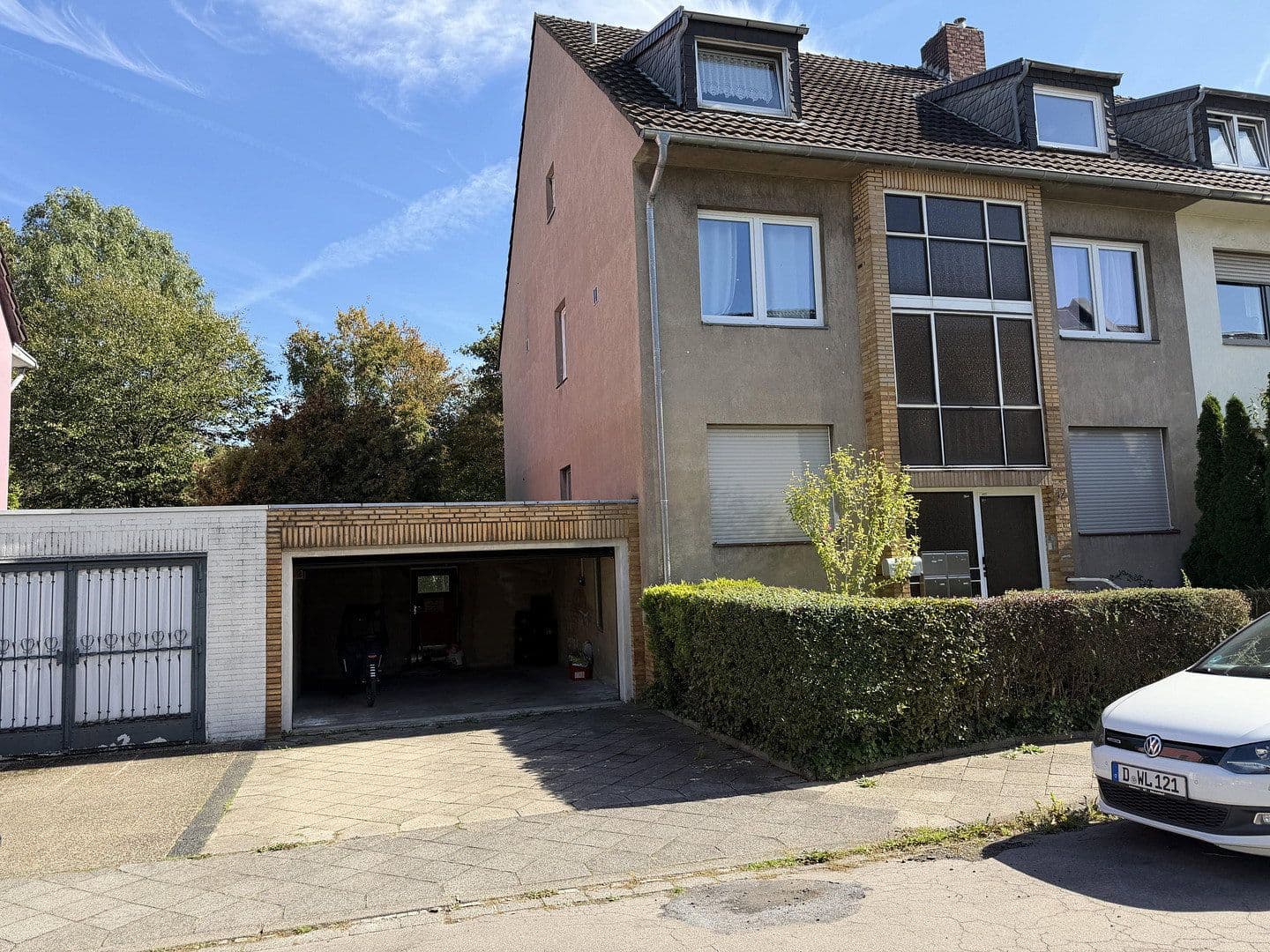 Prenájom bytu 3-izbový 79 m², Juist Str. 12, Düsseldorf, Severné Porýnie - Westfálsko Prenájom bytu 3-izbový 79 m², Juist Str. 12, Düsseldorf, Severné Porýnie - Westfálsko