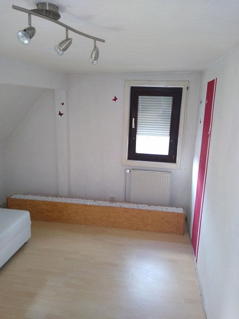 Predaj domu 245 m², pozemok 338 m², Gräfendorf, Bavorsko Predaj domu 245 m², pozemok 338 m², Gräfendorf, Bavorsko