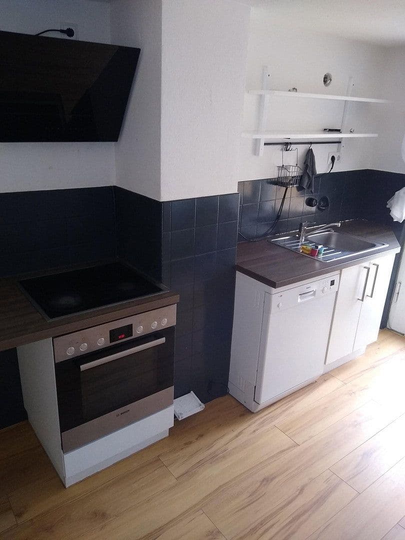 Predaj domu 245 m², pozemok 338 m², Gräfendorf, Bavorsko Predaj domu 245 m², pozemok 338 m², Gräfendorf, Bavorsko