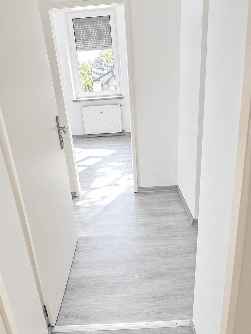 Prenájom bytu 2-izbový 40 m², Sutumerfeldstr. 5, Gelsenkirchen, Severné Porýnie - Westfálsko Prenájom bytu 2-izbový 40 m², Sutumerfeldstr. 5, Gelsenkirchen, Severné Porýnie - Westfálsko