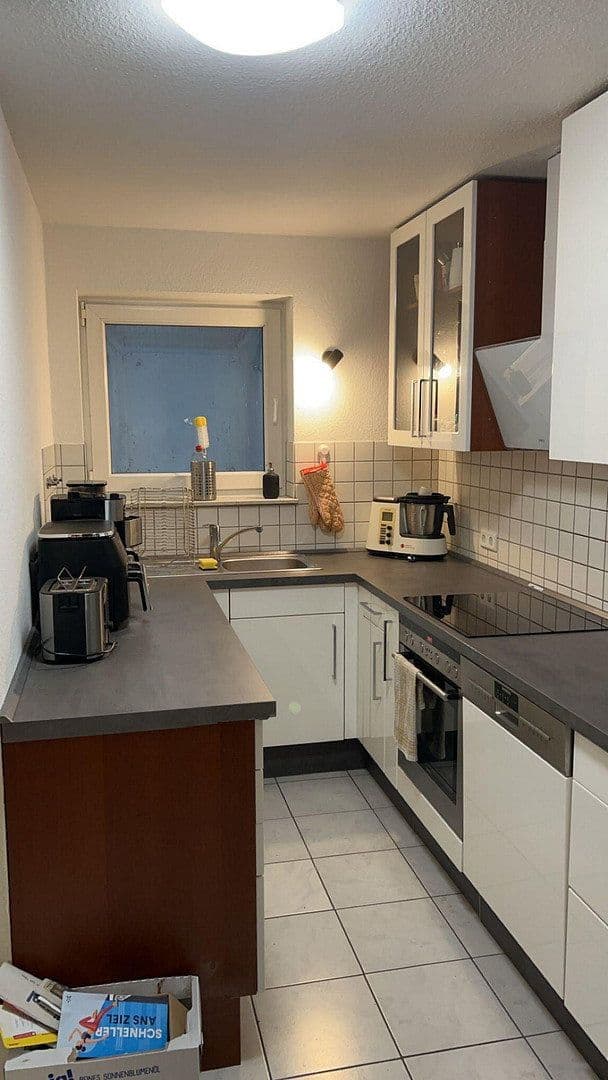 Prenájom bytu 1-izbový 47 m², Gülser Straße, Koblenz, Porýnie-Falcko Prenájom bytu 1-izbový 47 m², Gülser Straße, Koblenz, Porýnie-Falcko
