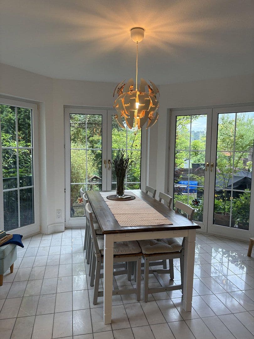 Predaj bytu 3-izbový 104 m², Taunusstein, Hesensko Predaj bytu 3-izbový 104 m², Taunusstein, Hesensko