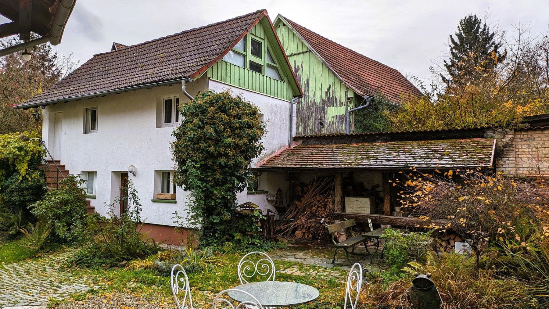 Predaj domu 200 m², pozemok 938 m², Mörlenbach, Hesensko Predaj domu 200 m², pozemok 938 m², Mörlenbach, Hesensko