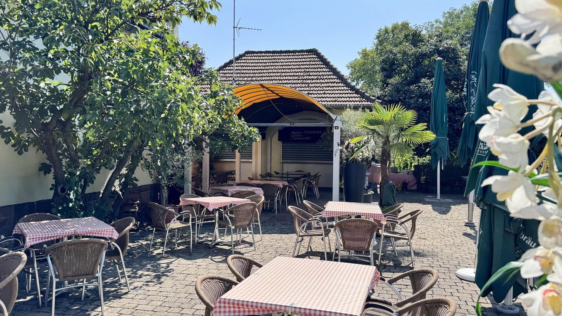 Prenájom nebytového priestoru 1.000 m², Mühleinsel 1, Kenzingen, Bádensko-Wurttembersko Prenájom nebytového priestoru 1.000 m², Mühleinsel 1, Kenzingen, Bádensko-Wurttembersko