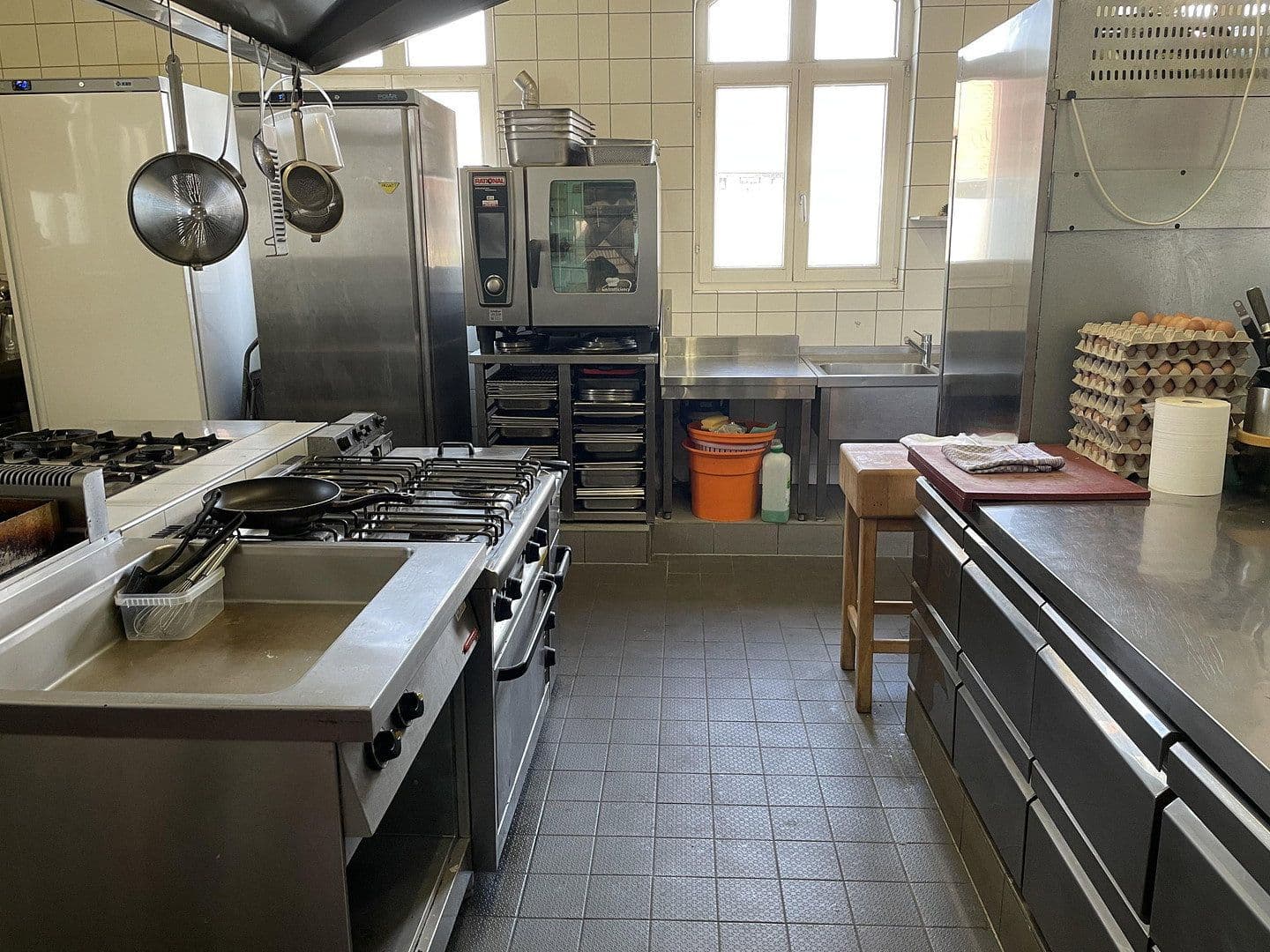 Prenájom nebytového priestoru 1.000 m², Mühleinsel 1, Kenzingen, Bádensko-Wurttembersko Prenájom nebytového priestoru 1.000 m², Mühleinsel 1, Kenzingen, Bádensko-Wurttembersko