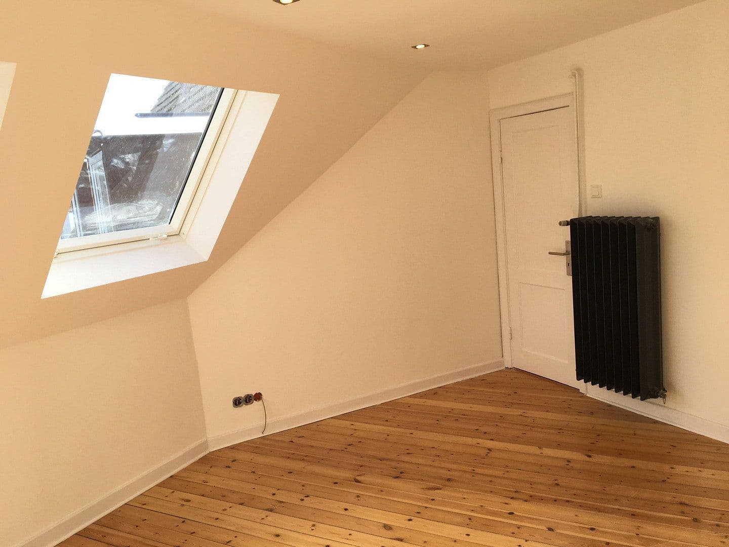 Predaj bytu 3-izbový 55 m², Moltkestraße 68, Kiel, Šlezvicko-Holštajnsko Predaj bytu 3-izbový 55 m², Moltkestraße 68, Kiel, Šlezvicko-Holštajnsko