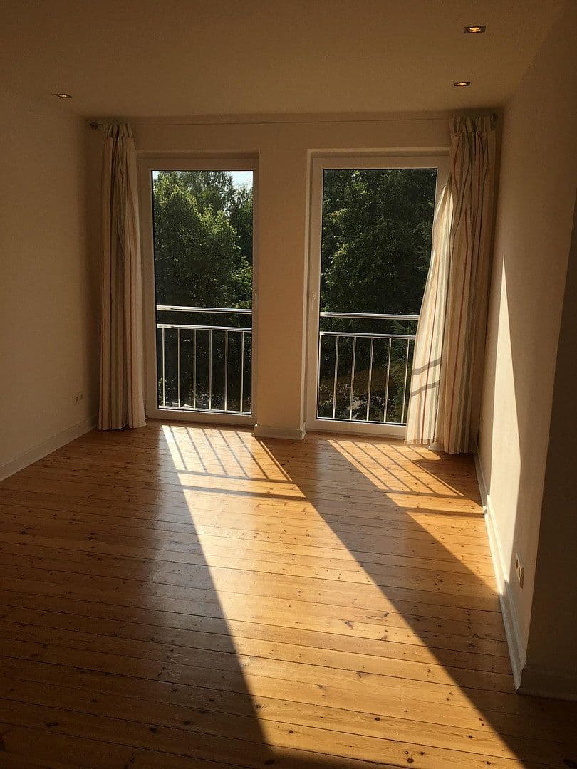 Predaj bytu 3-izbový 55 m², Moltkestraße 68, Kiel, Šlezvicko-Holštajnsko Predaj bytu 3-izbový 55 m², Moltkestraße 68, Kiel, Šlezvicko-Holštajnsko