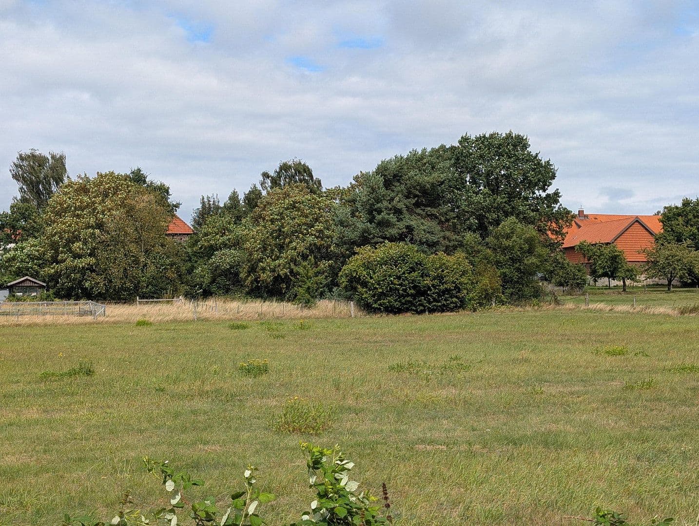 Predaj pozemku 2.060 m², Braunschweig, Dolné Sasko Predaj pozemku 2.060 m², Braunschweig, Dolné Sasko