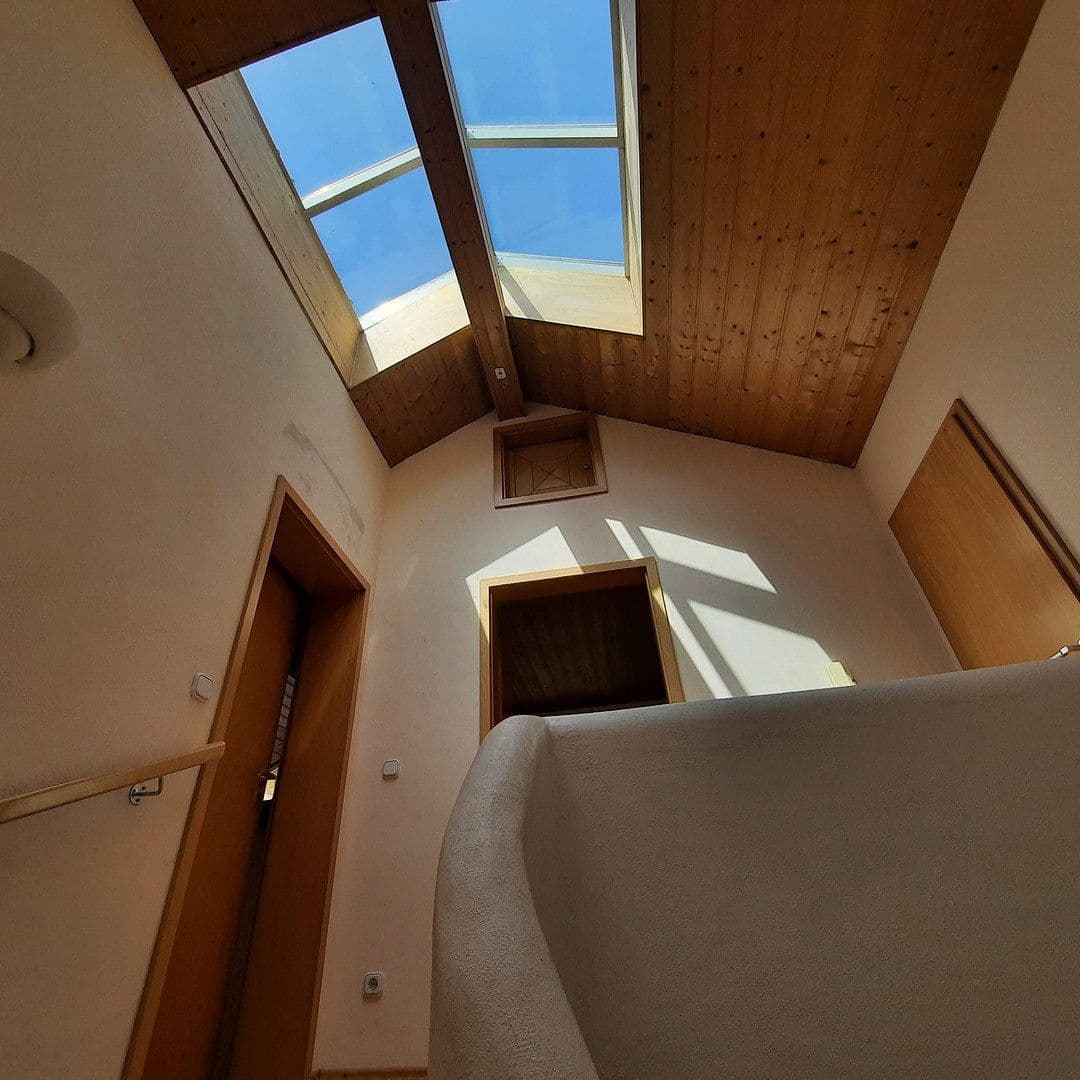 Predaj domu 158 m², pozemok 386 m², Reitmehring, Bavorsko Predaj domu 158 m², pozemok 386 m², Reitmehring, Bavorsko