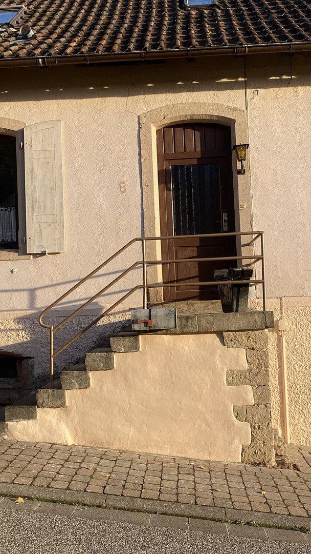Predaj domu 160 m², pozemok 1.450 m², Falkenstein, Porýnie-Falcko Predaj domu 160 m², pozemok 1.450 m², Falkenstein, Porýnie-Falcko