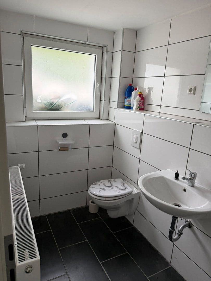 Prenájom bytu 2-izbový 50 m², Marktstrasse 45, Püttlingen, Sársko Prenájom bytu 2-izbový 50 m², Marktstrasse 45, Püttlingen, Sársko