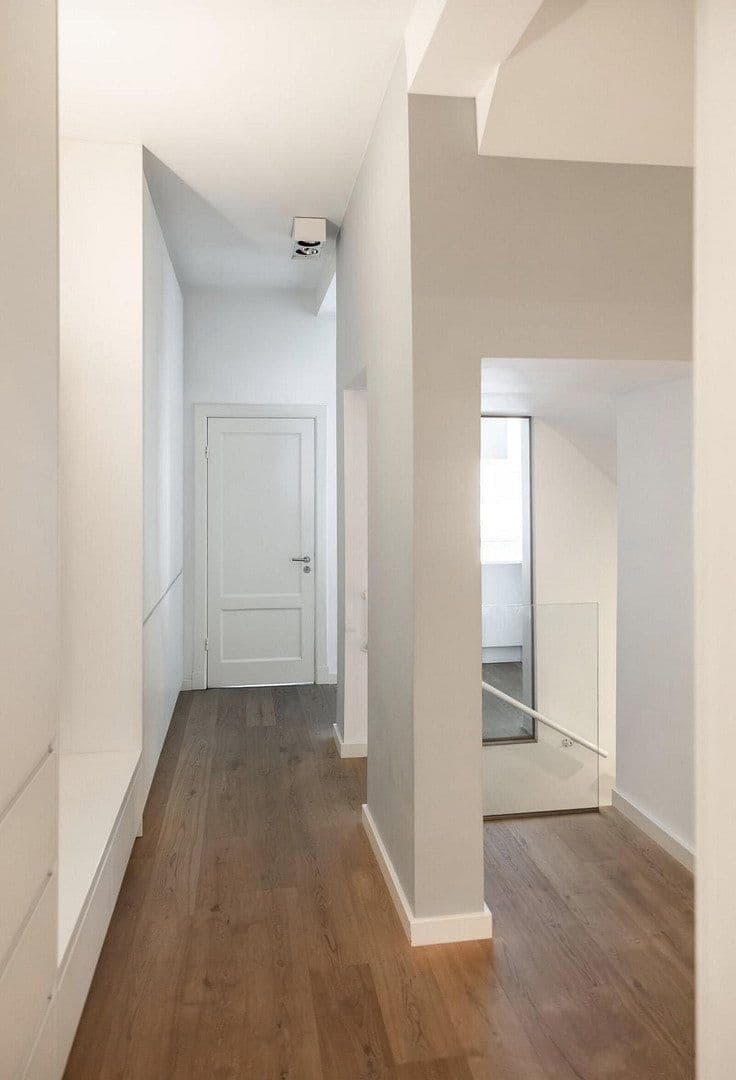 Predaj bytu 5-izbový 170 m², Hamburg, Hamburg Predaj bytu 5-izbový 170 m², Hamburg, Hamburg