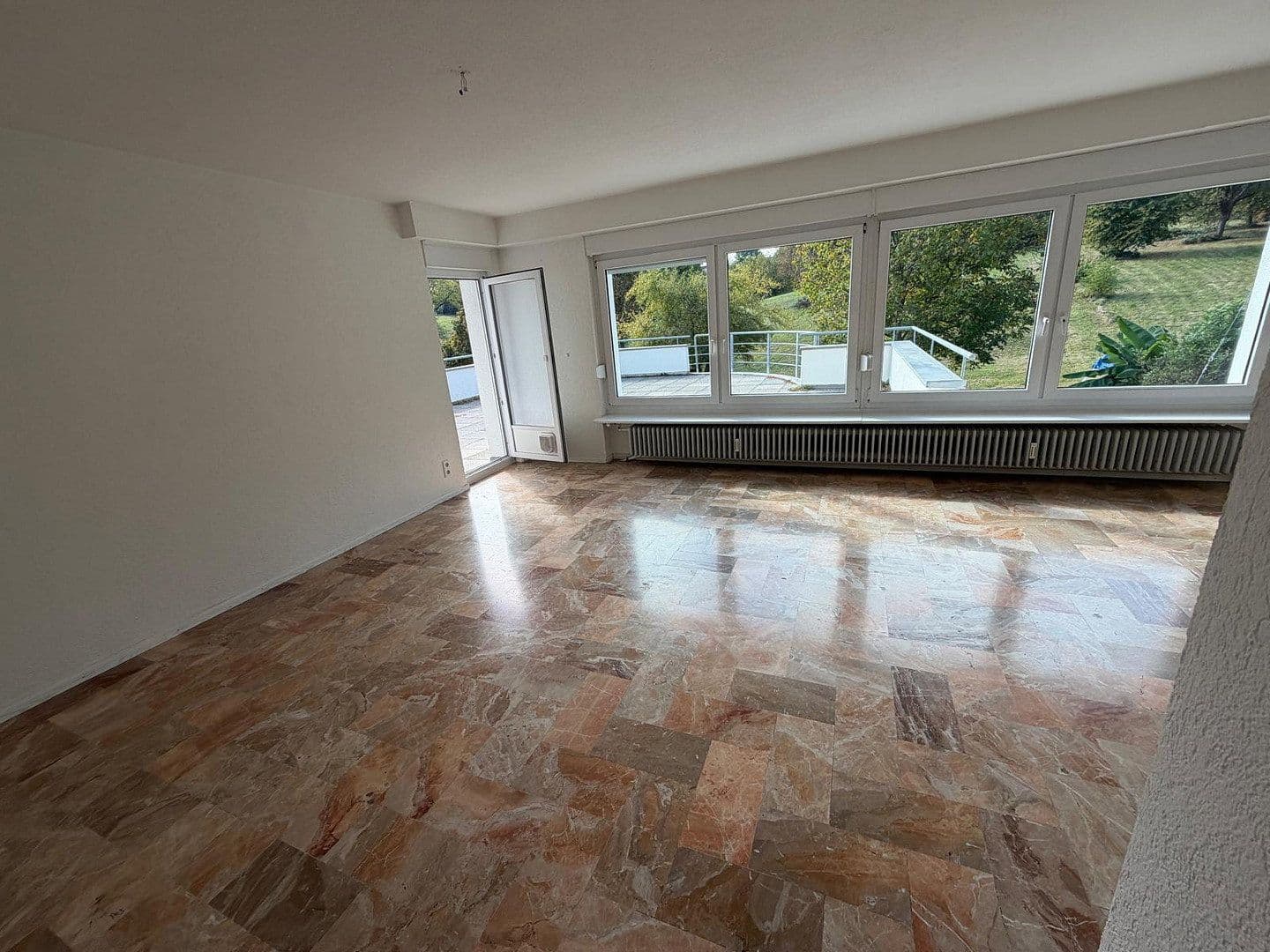 Prenájom bytu 3-izbový 110 m², Rheinfelden (Baden), Bádensko-Wurttembersko Prenájom bytu 3-izbový 110 m², Rheinfelden (Baden), Bádensko-Wurttembersko