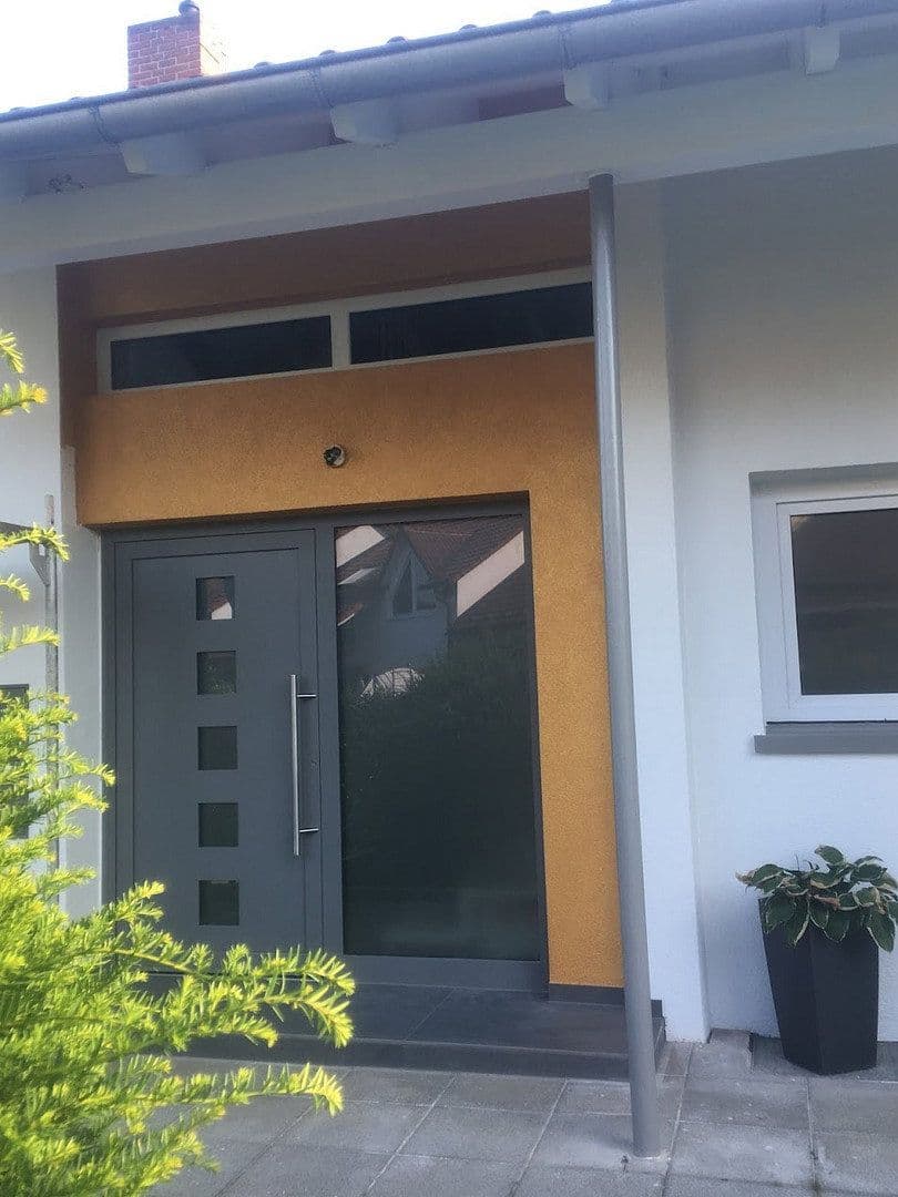 Prenájom bytu 3-izbový 110 m², Rheinfelden (Baden), Bádensko-Wurttembersko Prenájom bytu 3-izbový 110 m², Rheinfelden (Baden), Bádensko-Wurttembersko