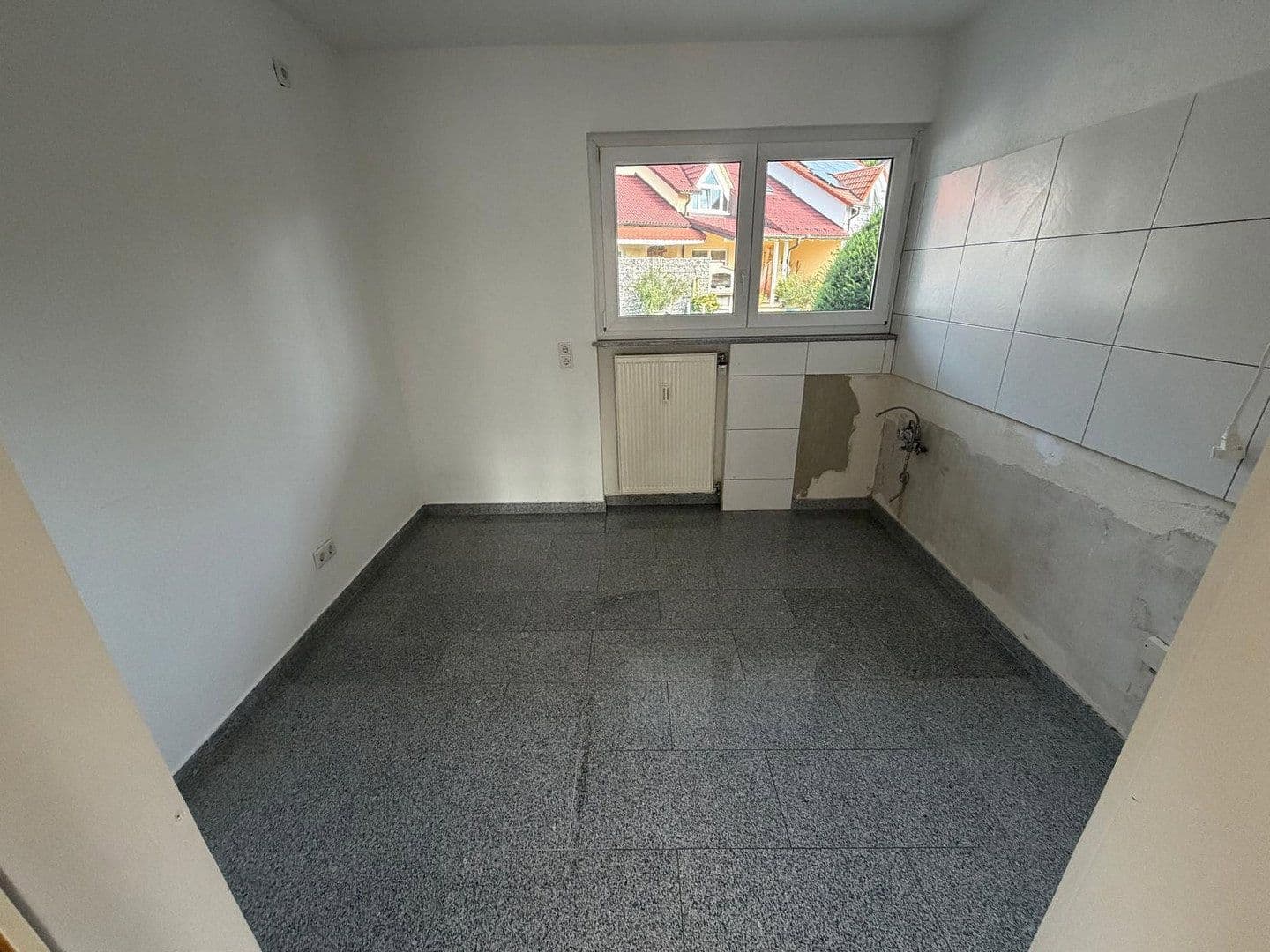 Prenájom bytu 3-izbový 110 m², Rheinfelden (Baden), Bádensko-Wurttembersko Prenájom bytu 3-izbový 110 m², Rheinfelden (Baden), Bádensko-Wurttembersko
