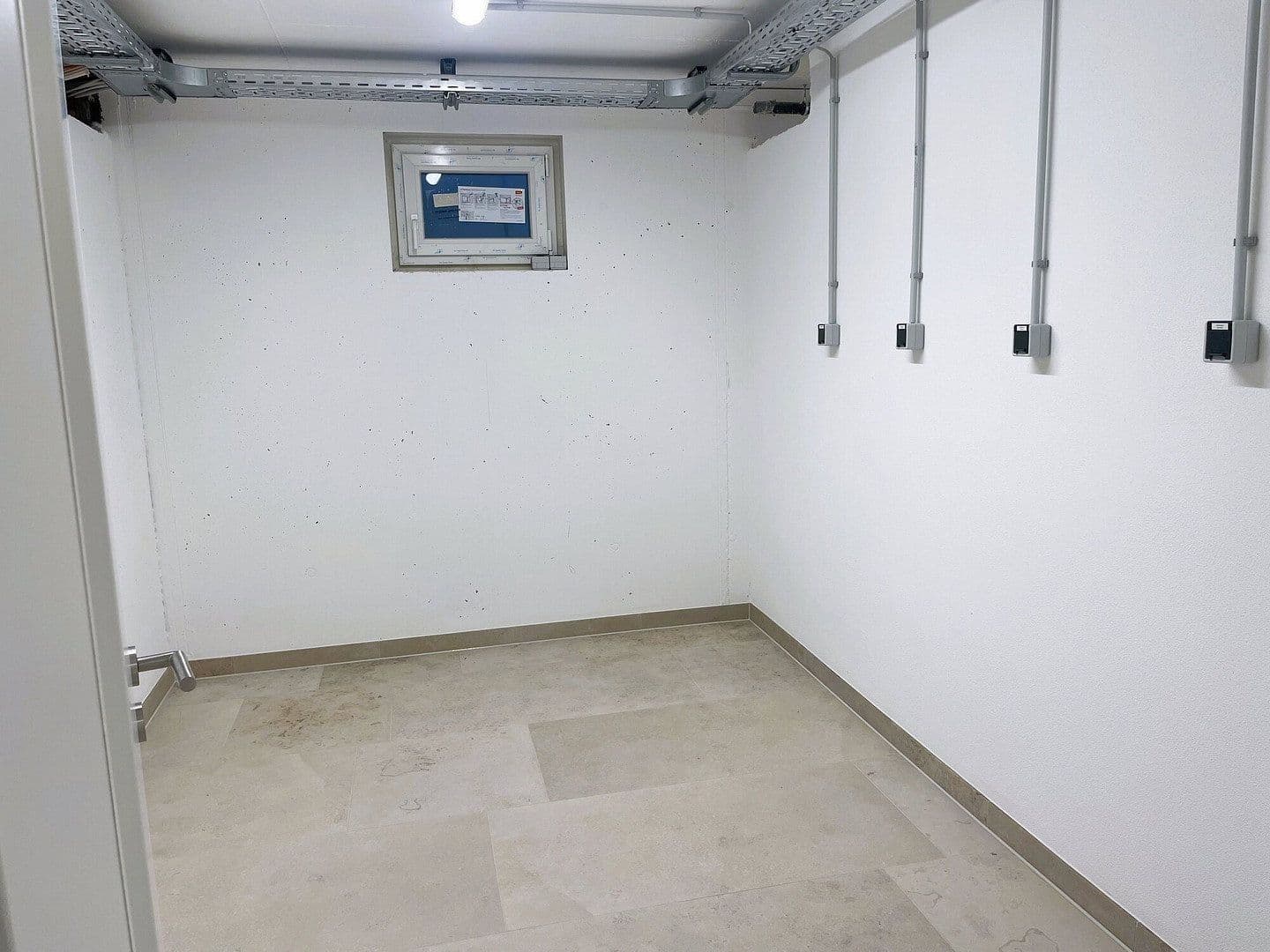 Prenájom bytu 3-izbový 74 m², Aldringenstraße 7, Ingolstadt, Bavorsko Prenájom bytu 3-izbový 74 m², Aldringenstraße 7, Ingolstadt, Bavorsko
