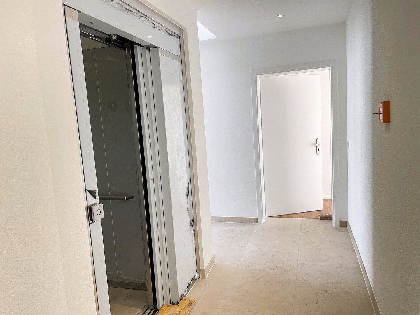 Prenájom bytu 3-izbový 74 m², Aldringenstraße 7, Ingolstadt, Bavorsko Prenájom bytu 3-izbový 74 m², Aldringenstraße 7, Ingolstadt, Bavorsko