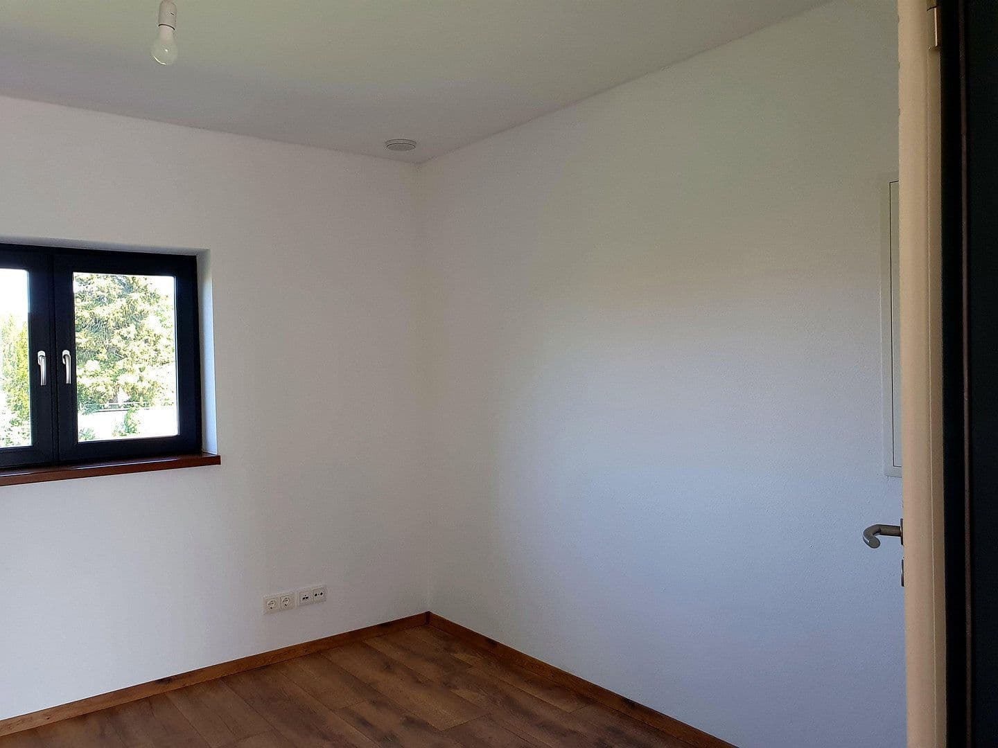 Prenájom bytu 7-izbový 151 m², Diedorf, Bavorsko Prenájom bytu 7-izbový 151 m², Diedorf, Bavorsko