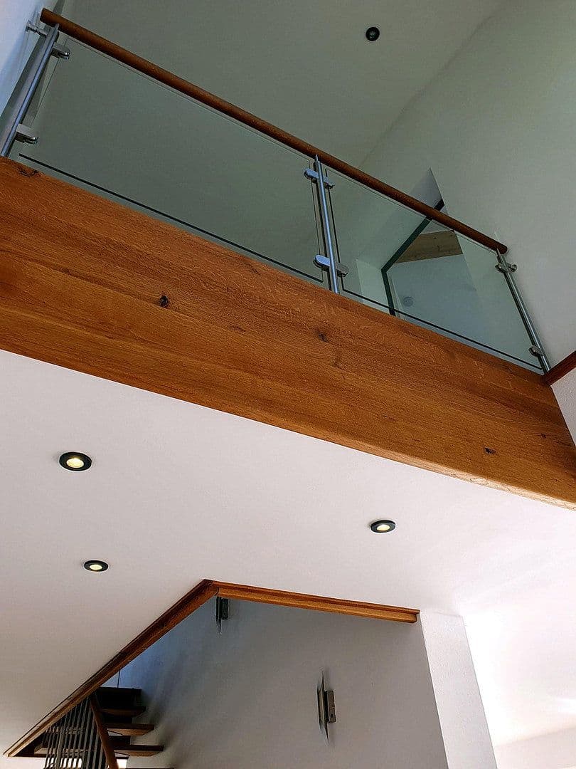 Prenájom bytu 7-izbový 151 m², Diedorf, Bavorsko Prenájom bytu 7-izbový 151 m², Diedorf, Bavorsko