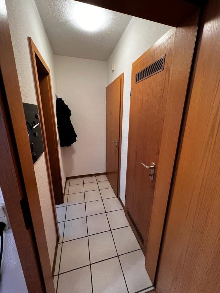 Prenájom bytu 1-izbový 30 m², Kaiserslautern, Porýnie-Falcko Prenájom bytu 1-izbový 30 m², Kaiserslautern, Porýnie-Falcko