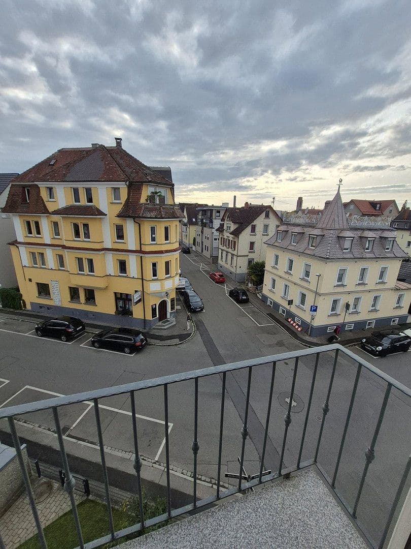 Prenájom bytu 3-izbový 80 m², Moltkestraße 22, Friedrichshafen, Bádensko-Wurttembersko Prenájom bytu 3-izbový 80 m², Moltkestraße 22, Friedrichshafen, Bádensko-Wurttembersko