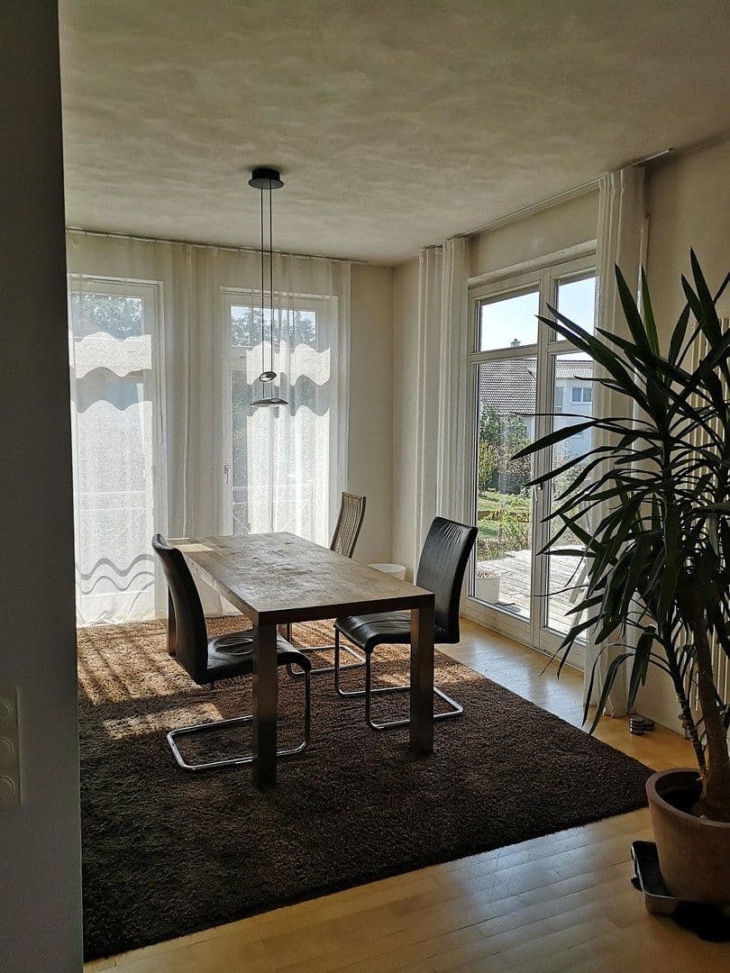 Predaj domu 245 m², pozemok 890 m², Rosenfeld, Bádensko-Wurttembersko Predaj domu 245 m², pozemok 890 m², Rosenfeld, Bádensko-Wurttembersko