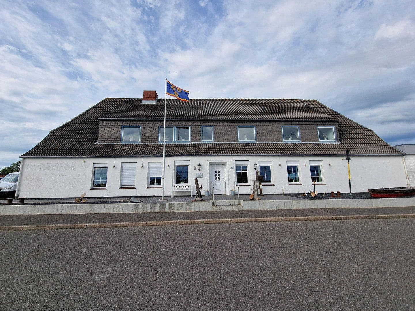 Predaj domu 480 m², pozemok 1.460 m², Nordstrand, Šlezvicko-Holštajnsko Predaj domu 480 m², pozemok 1.460 m², Nordstrand, Šlezvicko-Holštajnsko