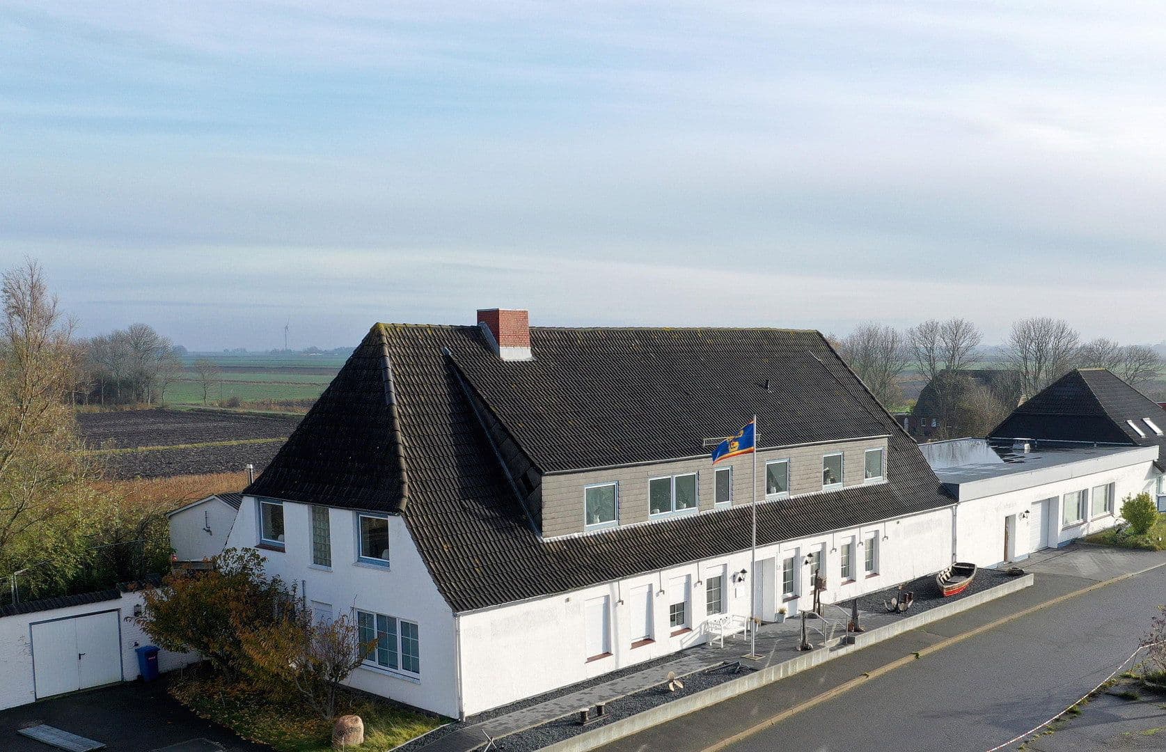 Predaj domu 480 m², pozemok 1.460 m², Nordstrand, Šlezvicko-Holštajnsko Predaj domu 480 m², pozemok 1.460 m², Nordstrand, Šlezvicko-Holštajnsko