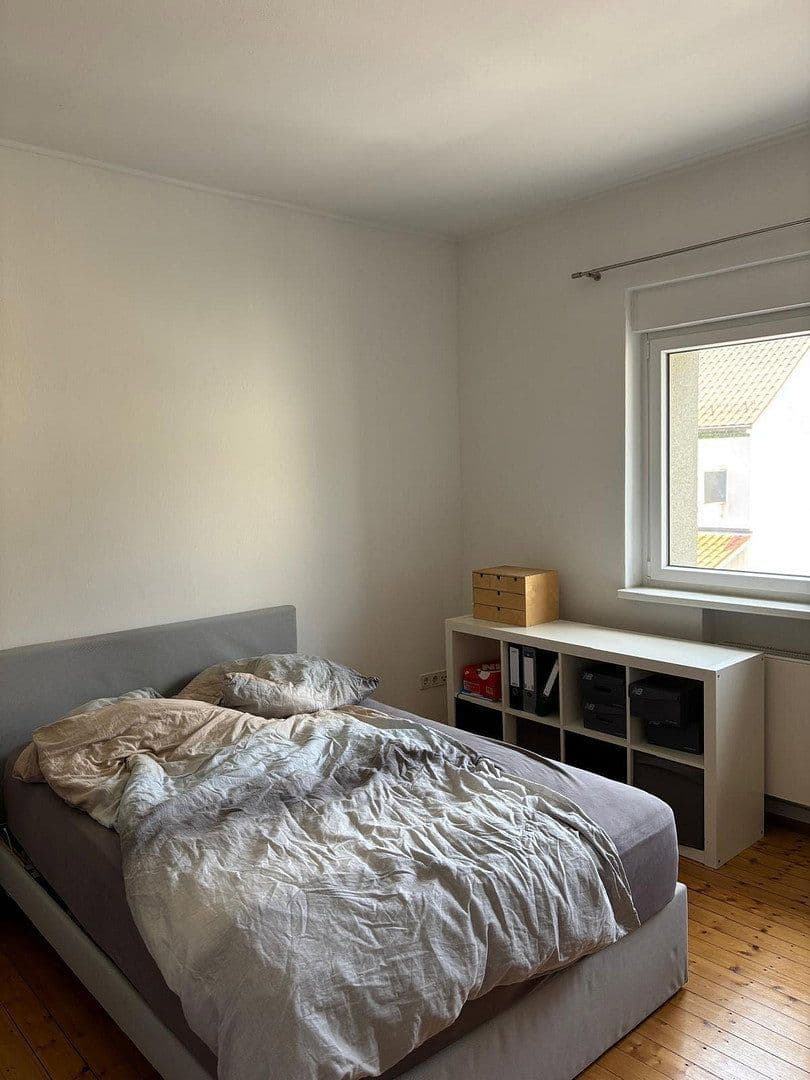 Prenájom bytu 4-izbový 108 m², Rheinauer Str. 34, Brühl, Bádensko-Wurttembersko Prenájom bytu 4-izbový 108 m², Rheinauer Str. 34, Brühl, Bádensko-Wurttembersko