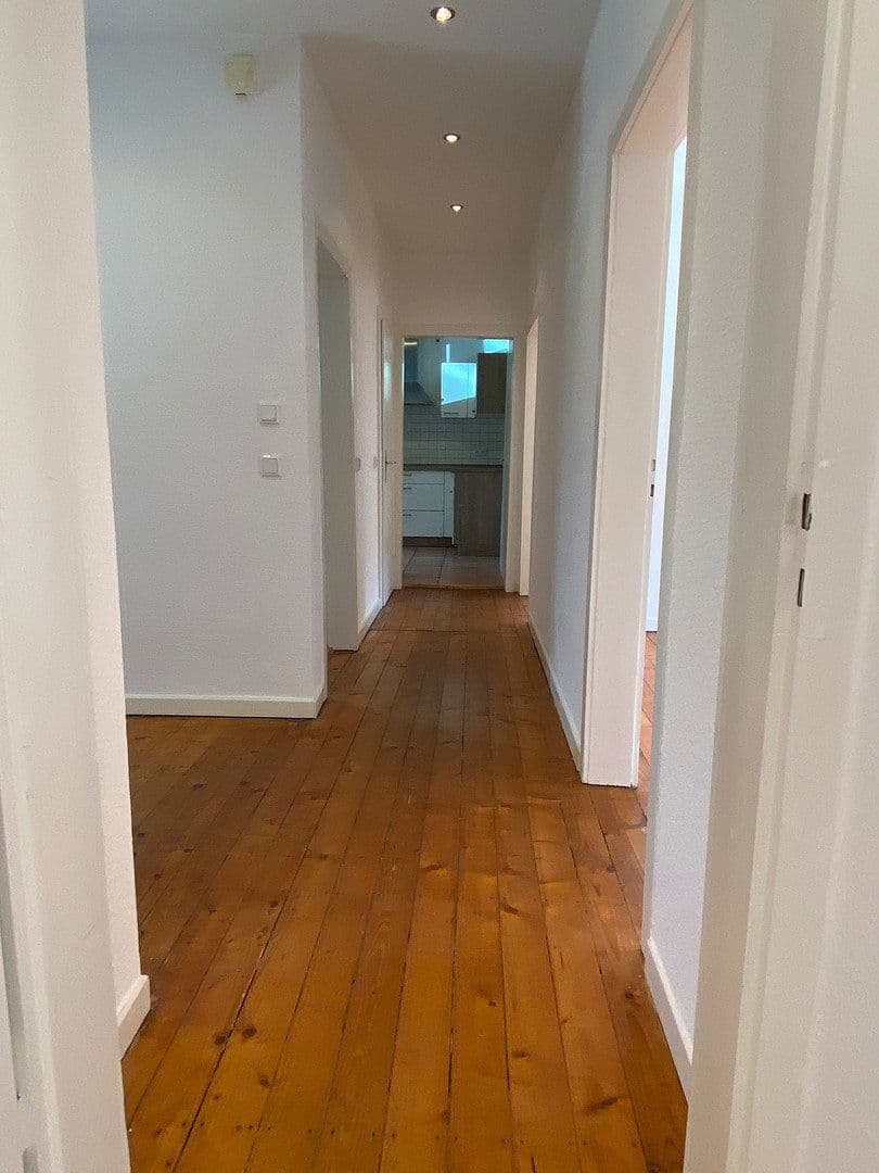 Prenájom bytu 3-izbový 83 m², Kapellenstraße, Bad Driburg, Severné Porýnie - Westfálsko Prenájom bytu 3-izbový 83 m², Kapellenstraße, Bad Driburg, Severné Porýnie - Westfálsko