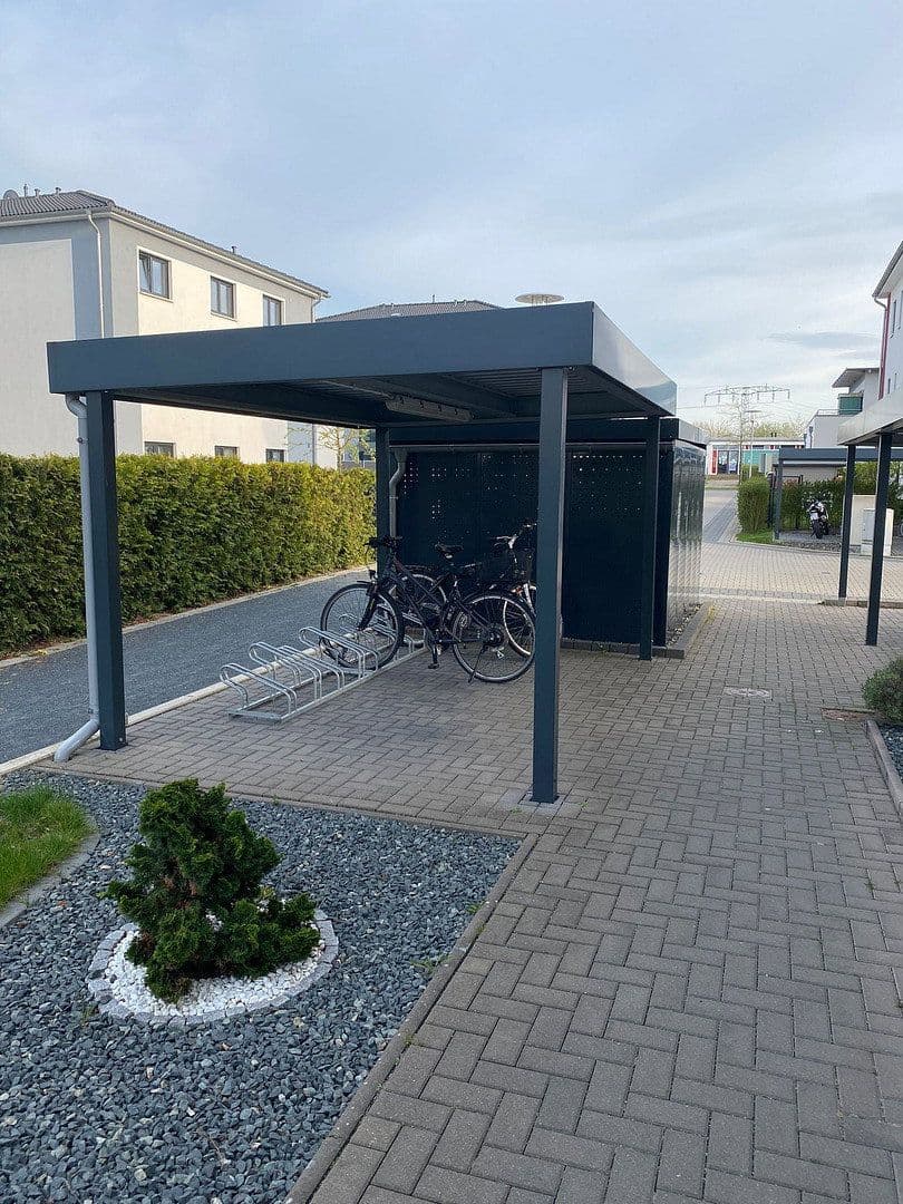Prenájom bytu 3-izbový 96 m², Braunschweig, Dolné Sasko Prenájom bytu 3-izbový 96 m², Braunschweig, Dolné Sasko