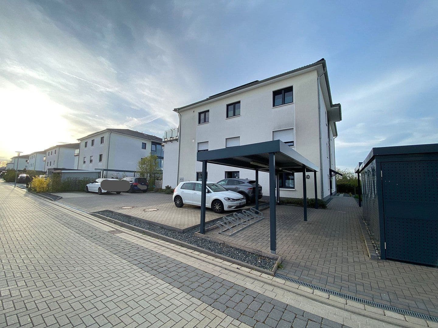 Prenájom bytu 3-izbový 96 m², Braunschweig, Dolné Sasko Prenájom bytu 3-izbový 96 m², Braunschweig, Dolné Sasko