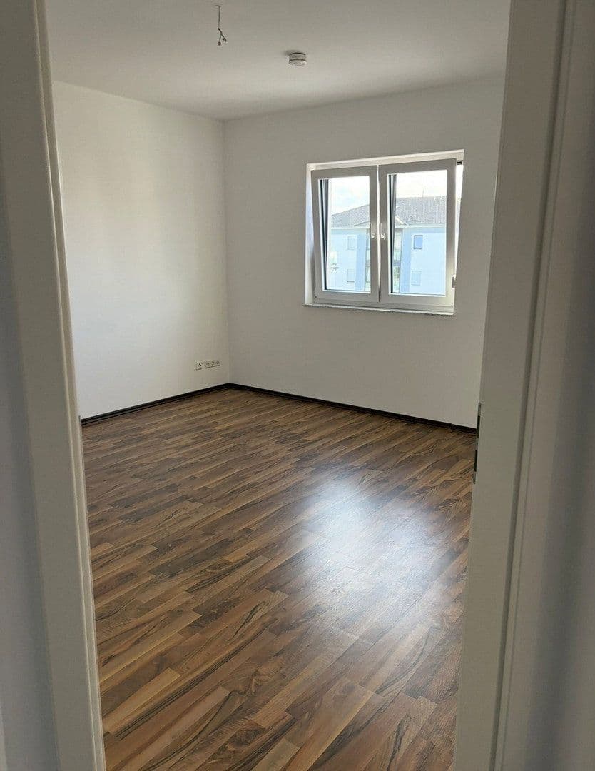 Prenájom bytu 3-izbový 96 m², Braunschweig, Dolné Sasko Prenájom bytu 3-izbový 96 m², Braunschweig, Dolné Sasko