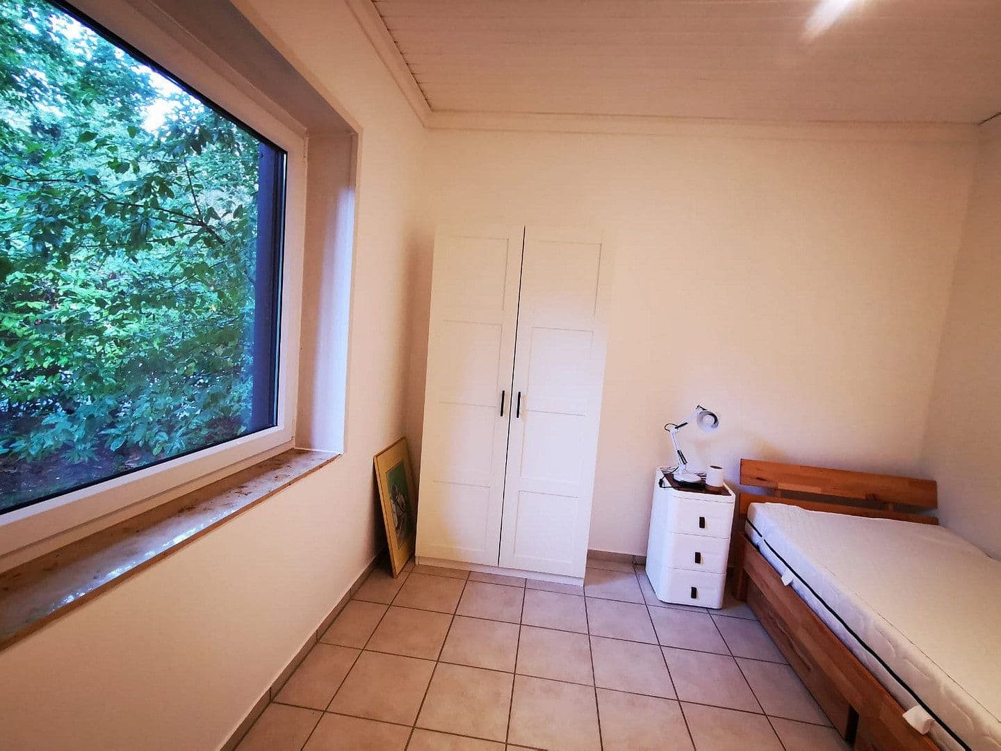 Predaj domu 141 m², pozemok 840 m², Neuenberger Straße, Neuss, Severné Porýnie - Westfálsko Predaj domu 141 m², pozemok 840 m², Neuenberger Straße, Neuss, Severné Porýnie - Westfálsko