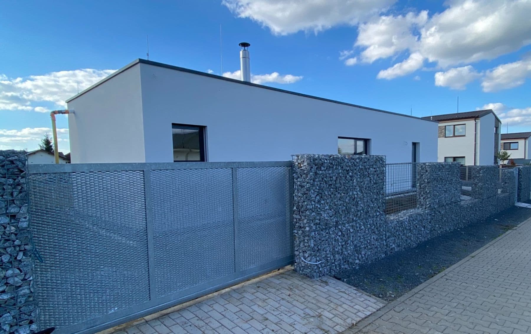 Predaj domu 159 m², pozemok 854 m², Pomněnková, Mukařov, Středočeský kraj Predaj domu 159 m², pozemok 854 m², Pomněnková, Mukařov, Středočeský kraj
