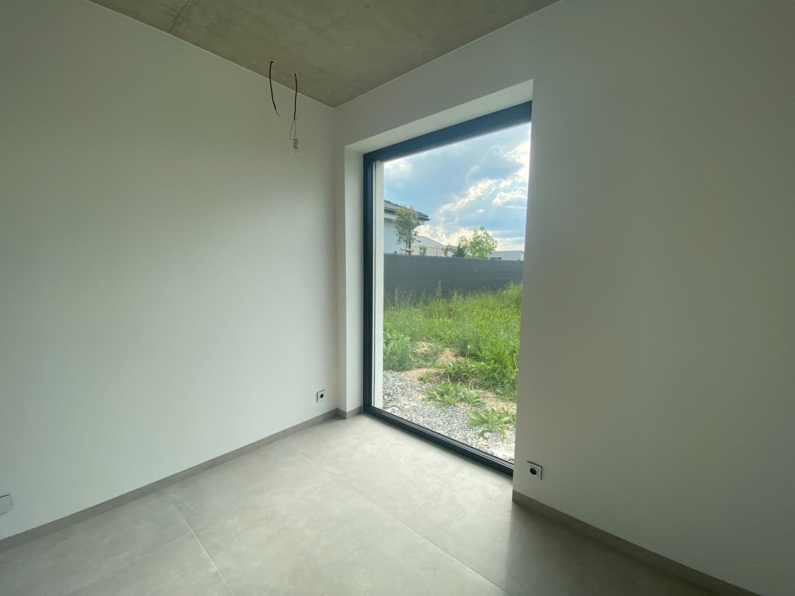 Predaj domu 159 m², pozemok 854 m², Pomněnková, Mukařov, Středočeský kraj Predaj domu 159 m², pozemok 854 m², Pomněnková, Mukařov, Středočeský kraj