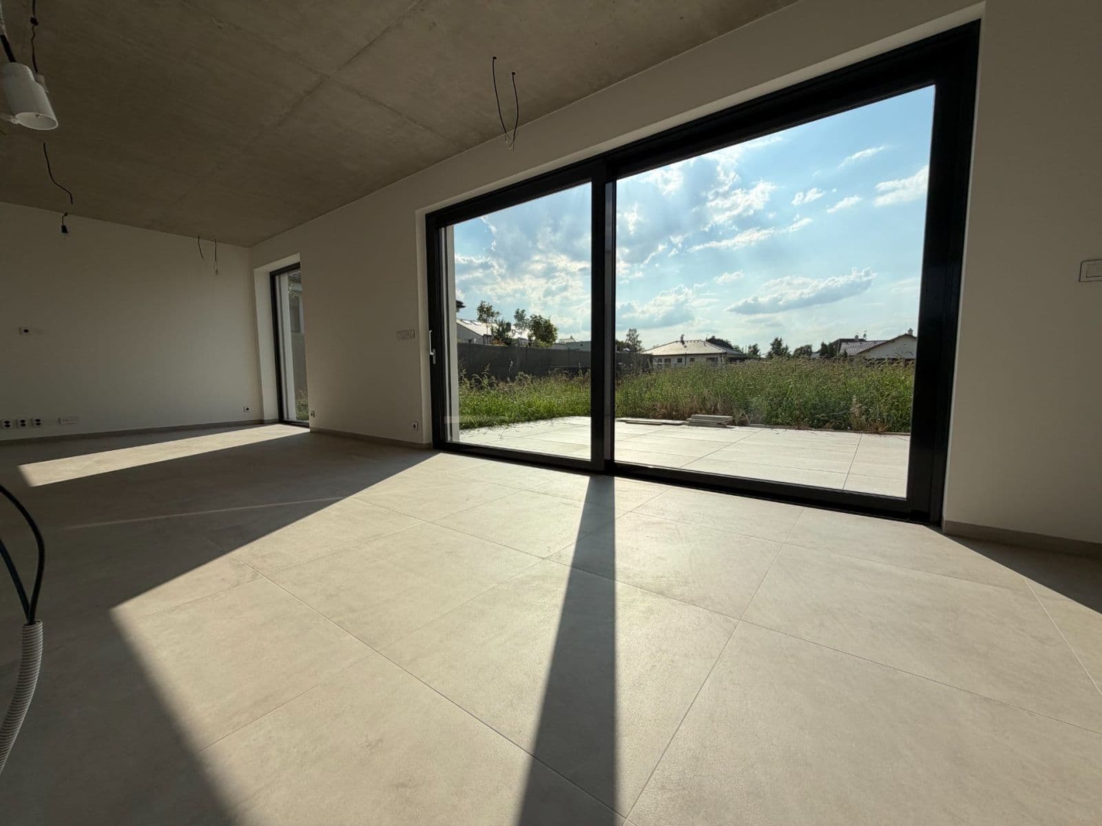 Predaj domu 159 m², pozemok 854 m², Pomněnková, Mukařov, Středočeský kraj Predaj domu 159 m², pozemok 854 m², Pomněnková, Mukařov, Středočeský kraj
