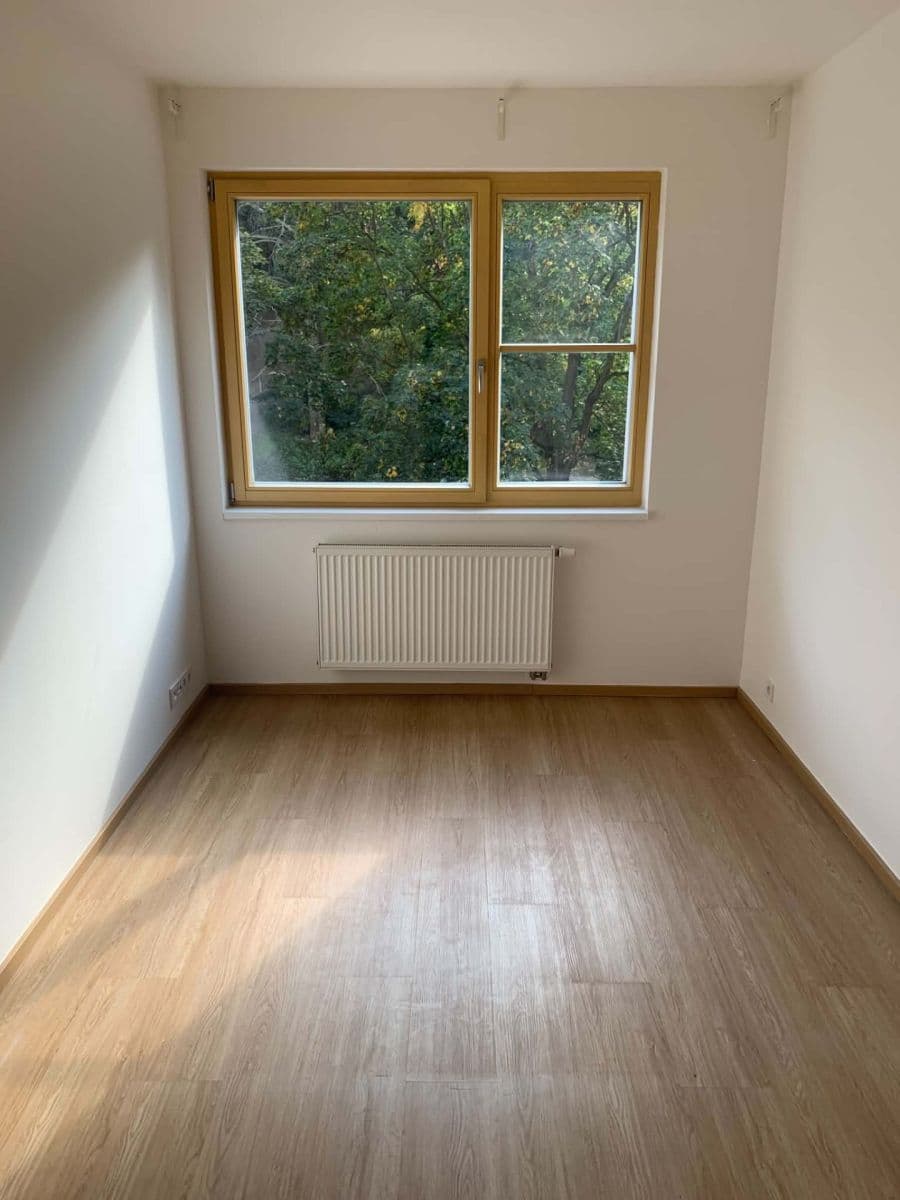 Prenájom bytu 2-izbový 48 m², Pod Kavalírkou, Praha, Praha Prenájom bytu 2-izbový 48 m², Pod Kavalírkou, Praha, Praha