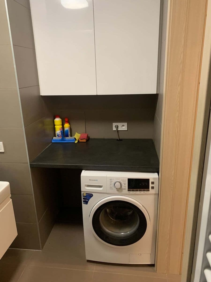 Prenájom bytu 2-izbový 48 m², Pod Kavalírkou, Praha, Praha Prenájom bytu 2-izbový 48 m², Pod Kavalírkou, Praha, Praha