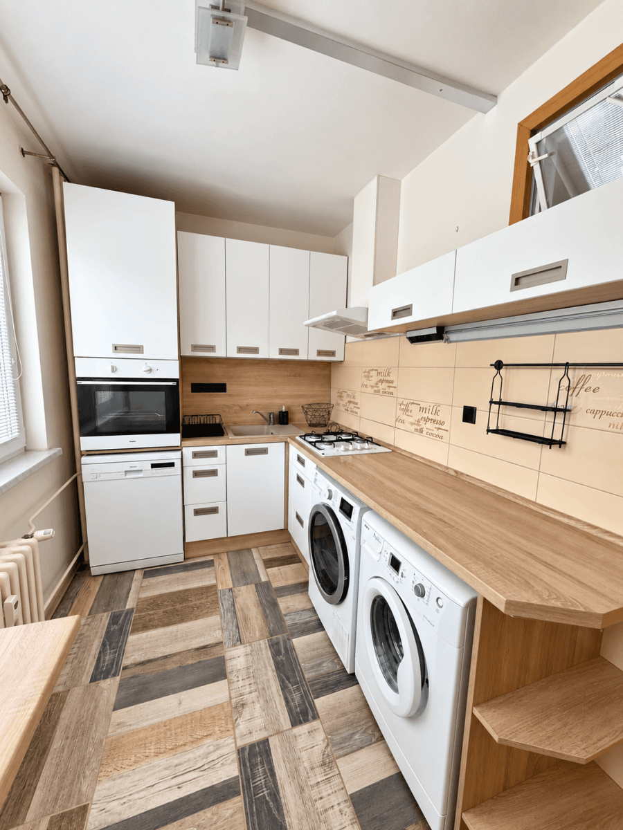 Predaj bytu 2-izbový 55 m², Vrchlického, Jihlava, Kraj Vysočina Predaj bytu 2-izbový 55 m², Vrchlického, Jihlava, Kraj Vysočina