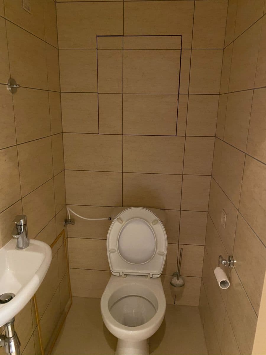Prenájom bytu 2-izbový 87 m², Za Poštou, Praha, Praha Prenájom bytu 2-izbový 87 m², Za Poštou, Praha, Praha