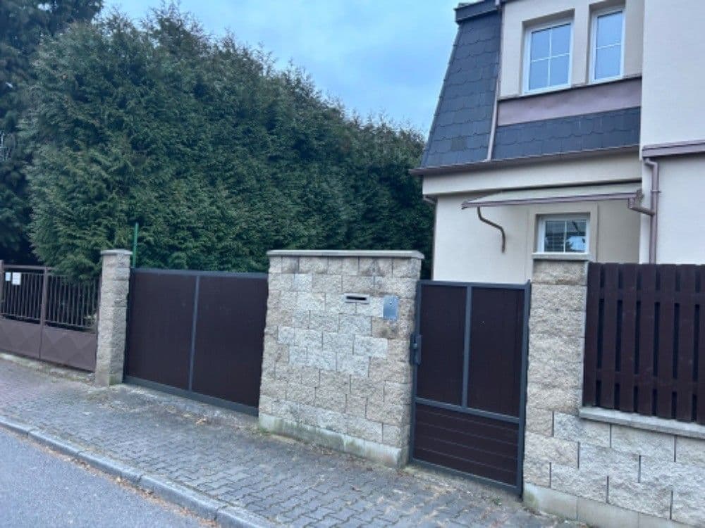 Prenájom kancelárie 75 m², Ústecká, Praha, Praha Prenájom kancelárie 75 m², Ústecká, Praha, Praha