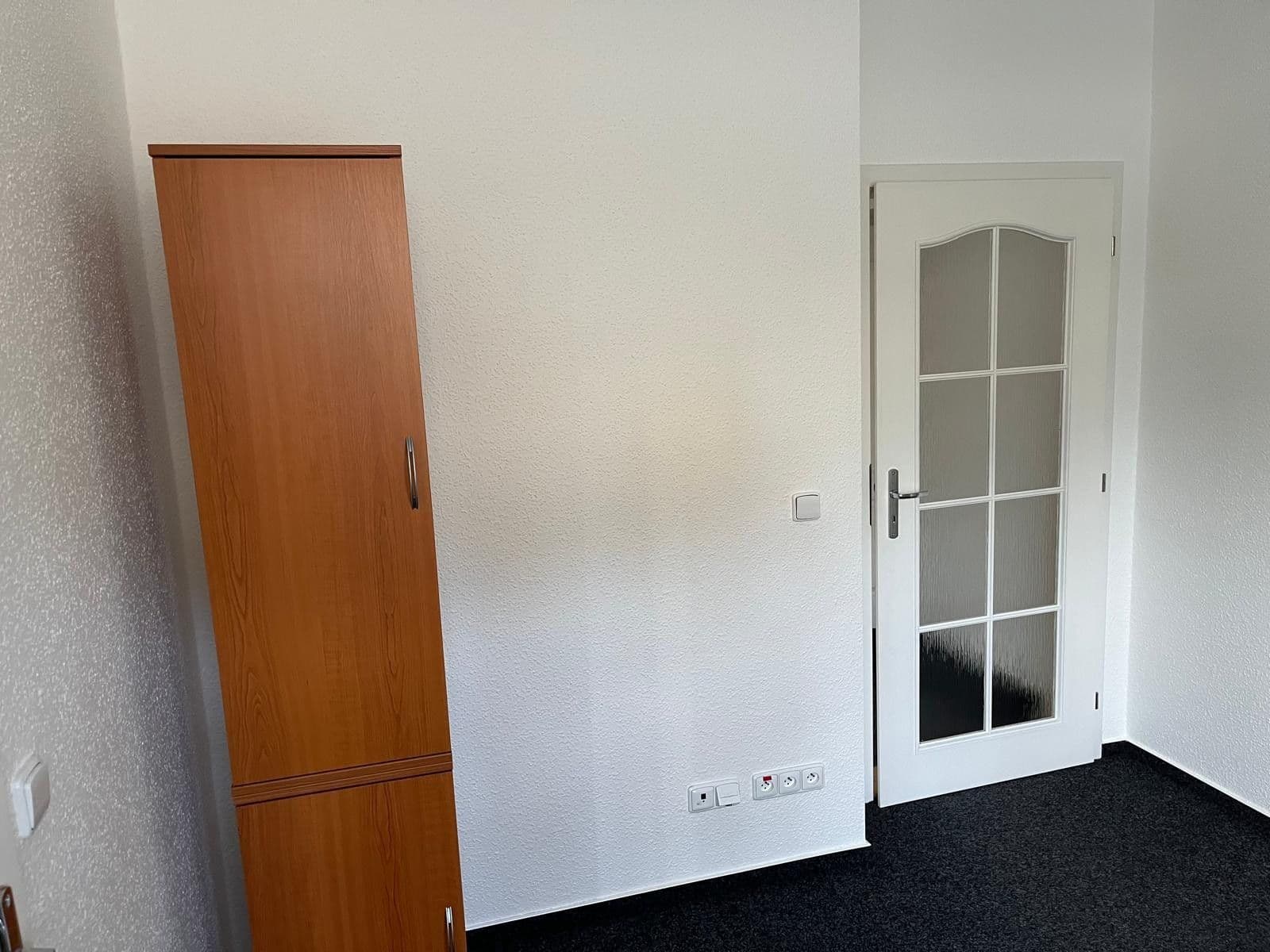 Prenájom kancelárie 75 m², Ústecká, Praha, Praha Prenájom kancelárie 75 m², Ústecká, Praha, Praha
