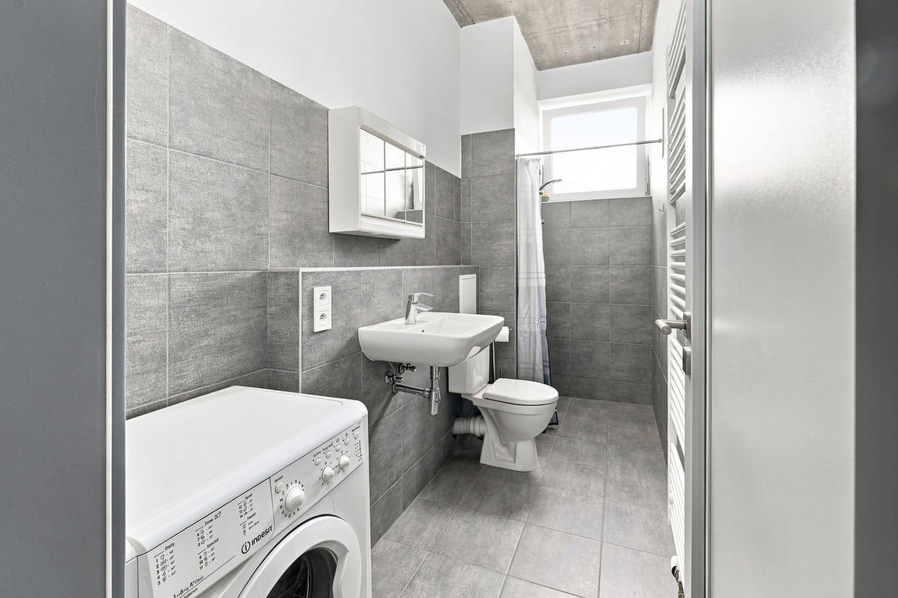 Prenájom kancelárie 34 m², Bečovská, Praha, Praha Prenájom kancelárie 34 m², Bečovská, Praha, Praha